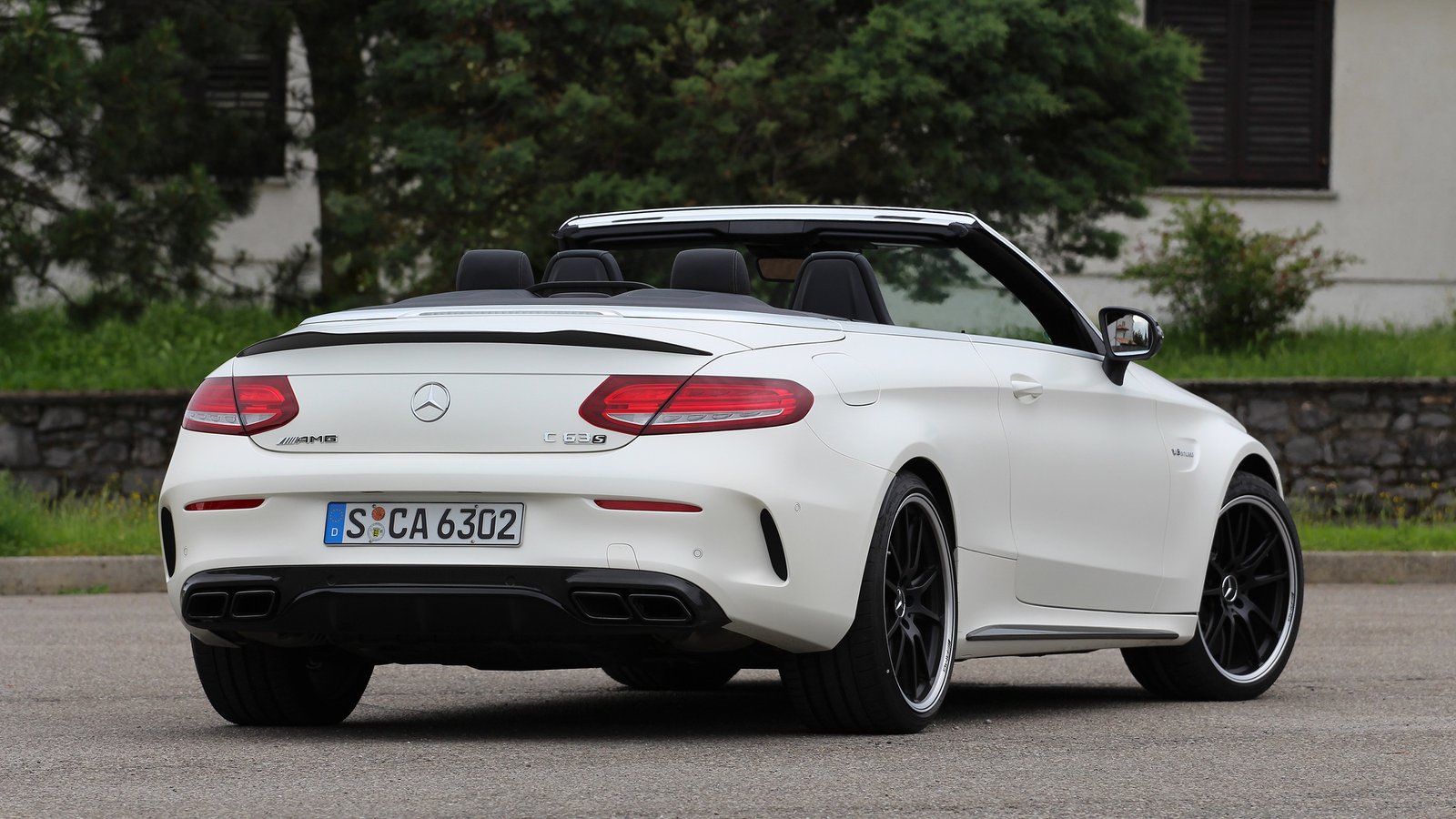 Mercedes C63 AMG Cabrio