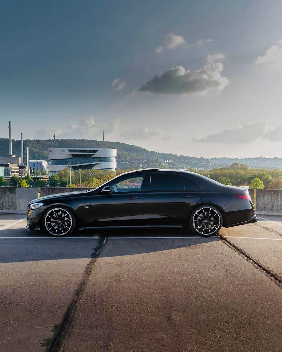 Mercedes S-Class (Reservation Fee)